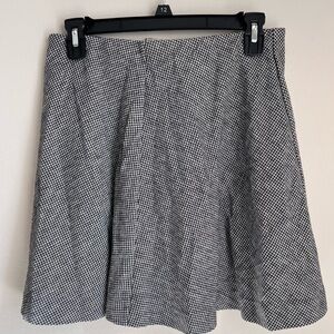 Uniqlo Wool Blend Classic Black and White Checkered Skirt